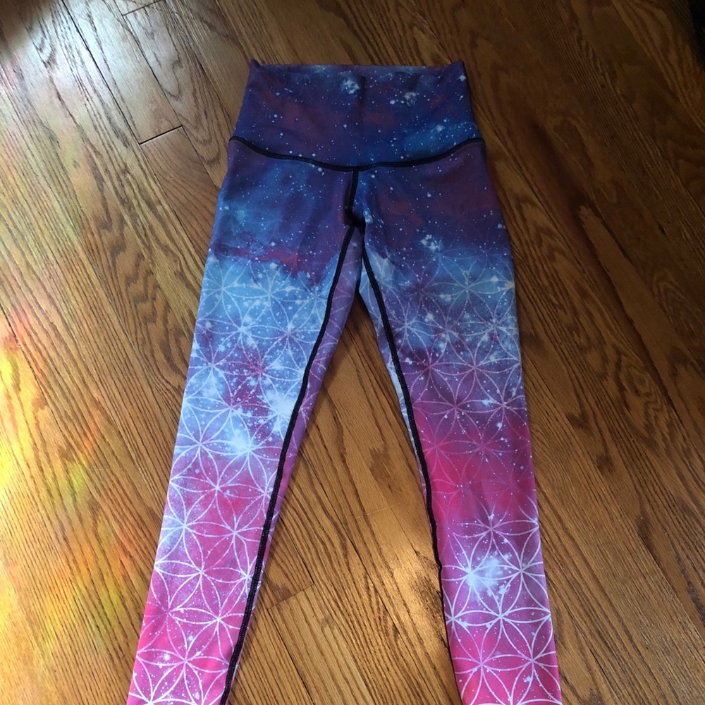 iHeartRaves Psychedelic Geometric Yoga Legging